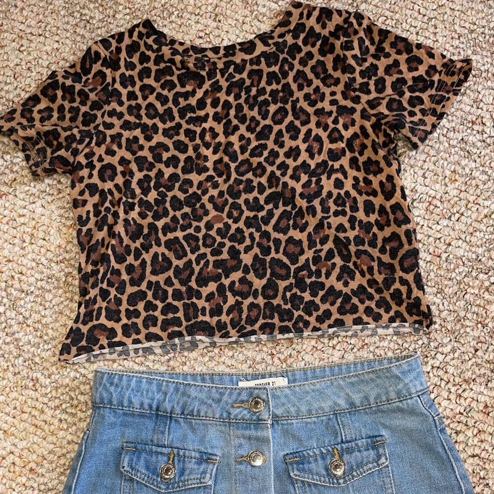 Leopard cropped tshirt